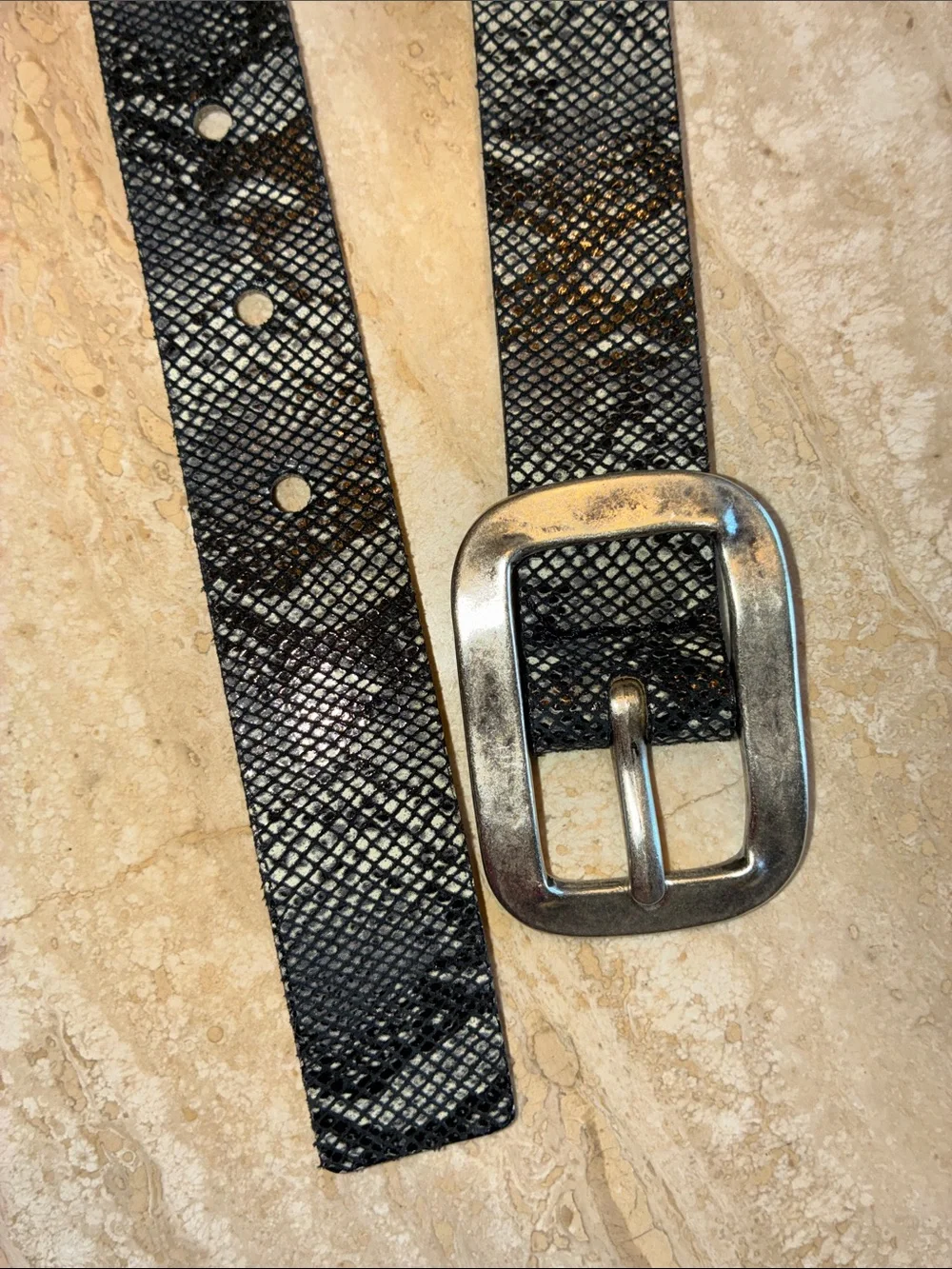 Streets Ahead belt, women's L, black and grey snake print, silver buckle. Euc